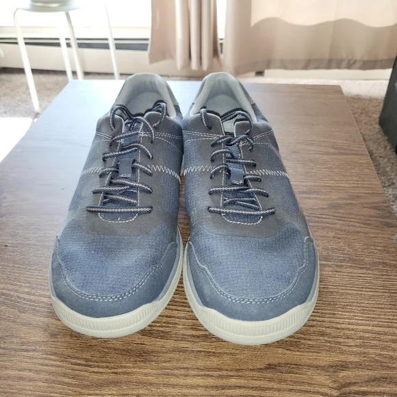 Shoes - Picture 2 of 2